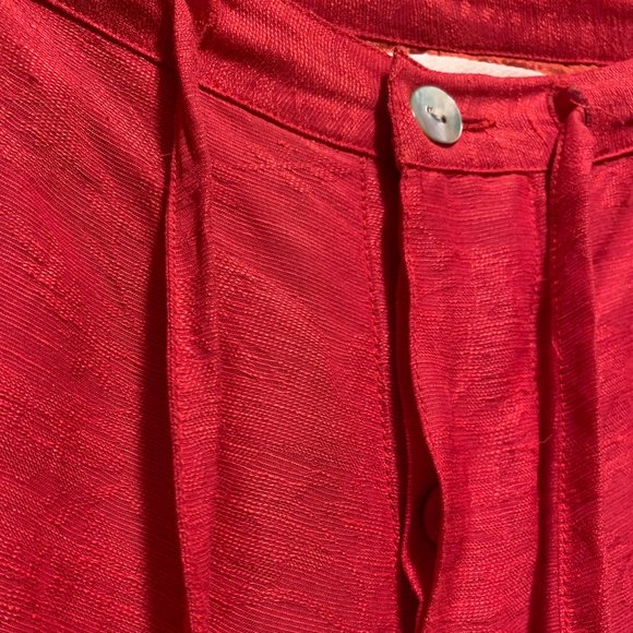 Rene Derhy - Picture 3 of 8